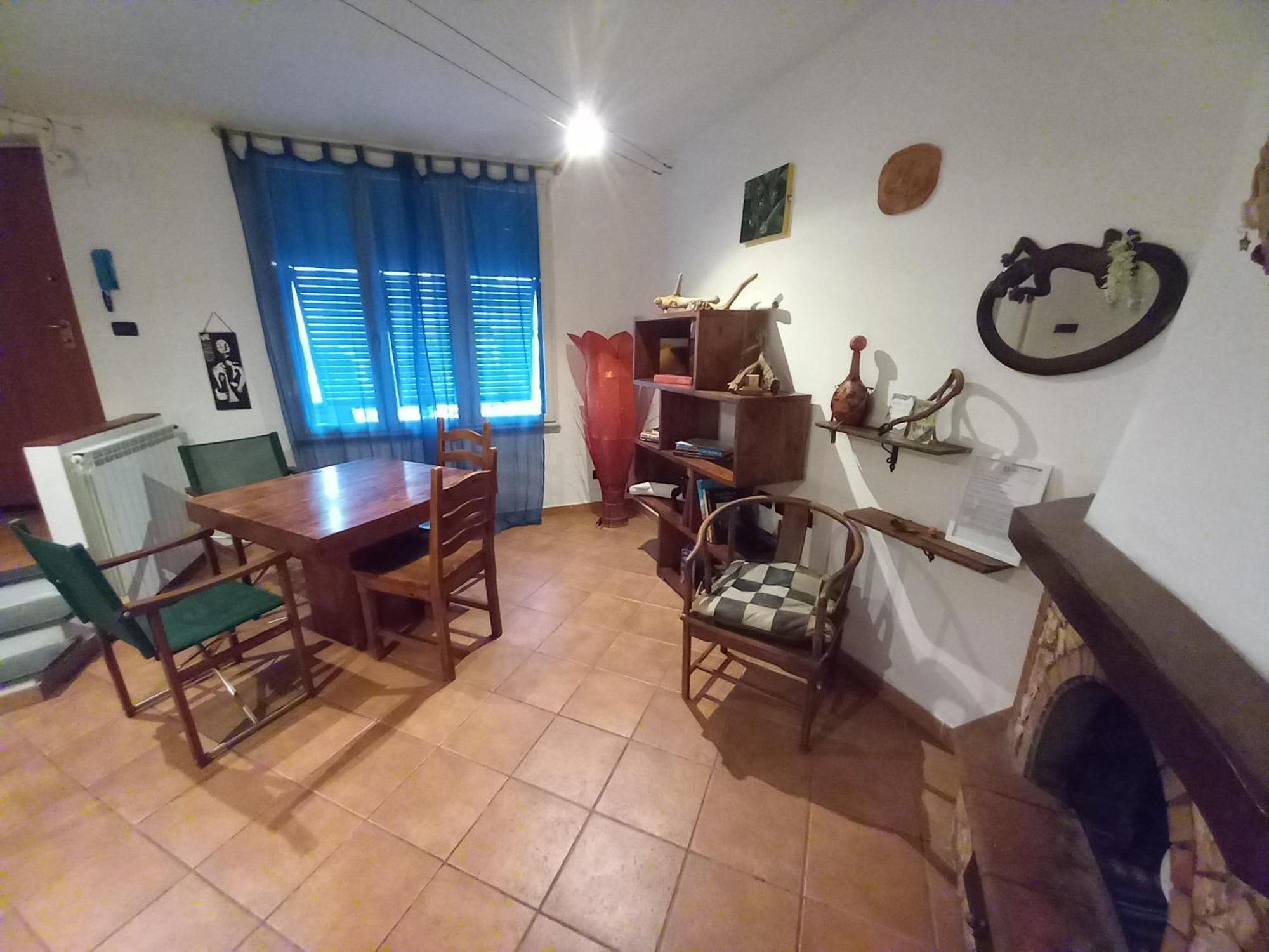ליבורנו "La Casita", 2 Floors Apartment, Private Parking 1 Car Or 2 Bikes, Air-Cond And Terrace מראה חיצוני תמונה