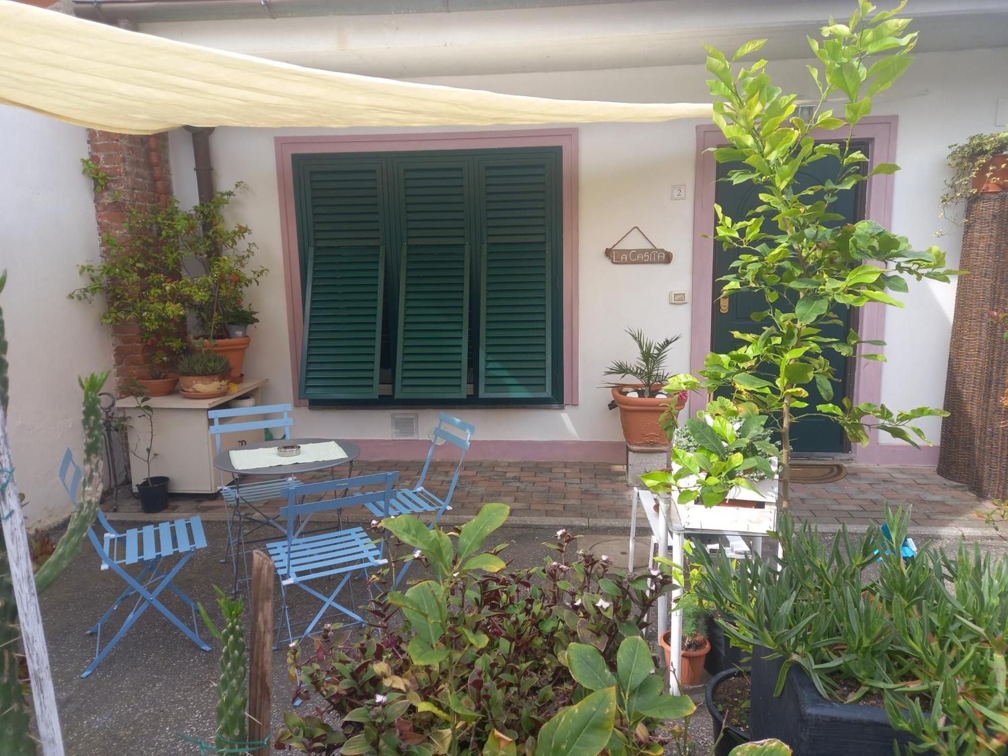 ליבורנו "La Casita", 2 Floors Apartment, Private Parking 1 Car Or 2 Bikes, Air-Cond And Terrace מראה חיצוני תמונה
