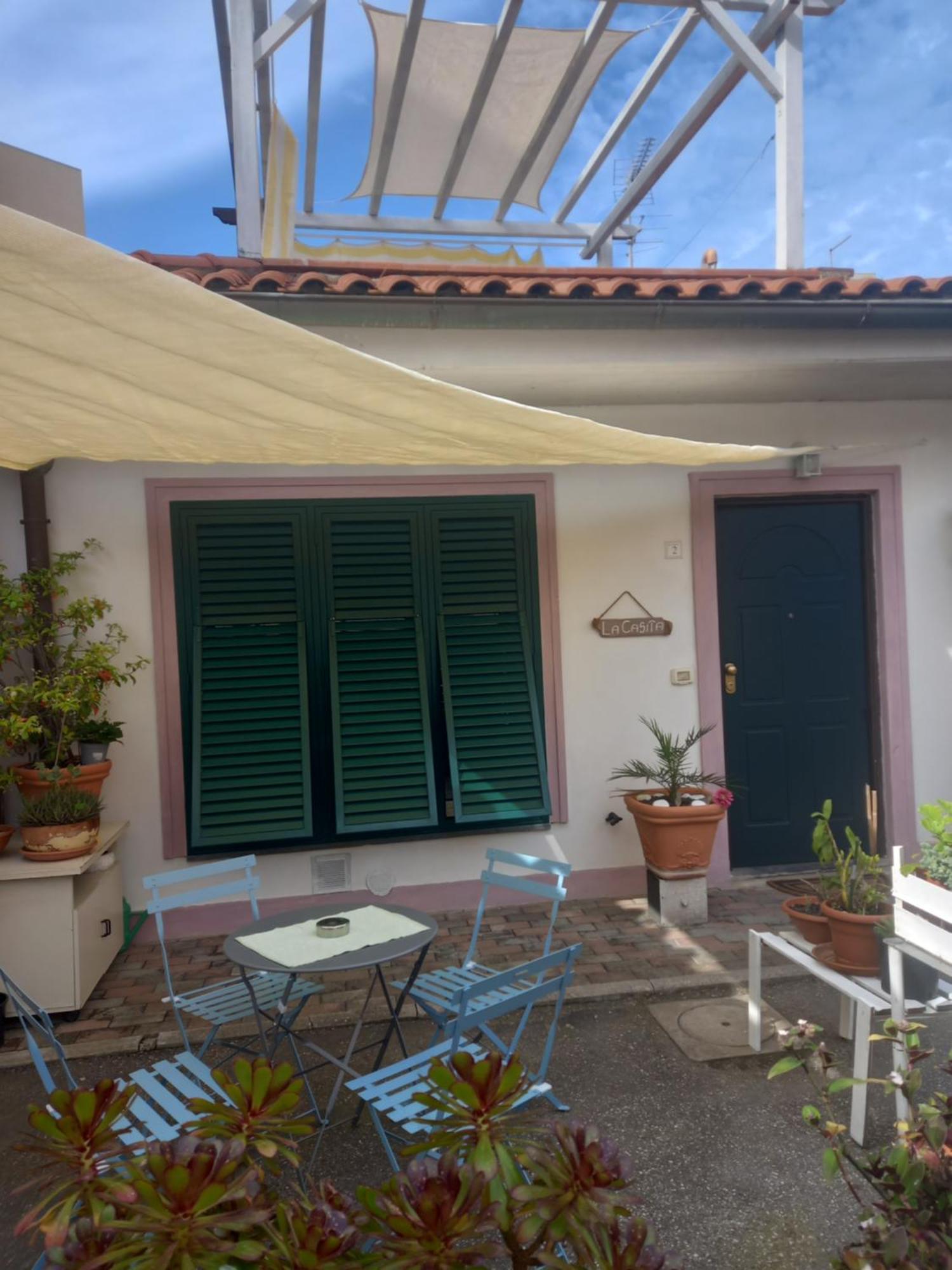 ליבורנו "La Casita", 2 Floors Apartment, Private Parking 1 Car Or 2 Bikes, Air-Cond And Terrace מראה חיצוני תמונה